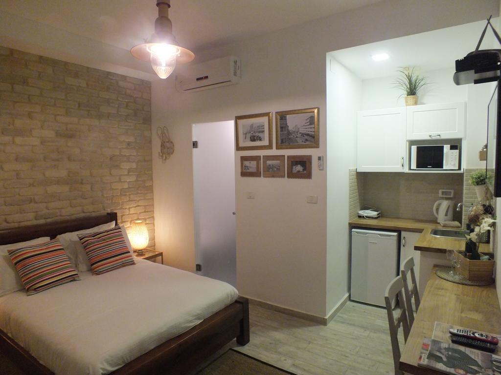 Banker'S Boutique Apartment Haifa Bilik gambar